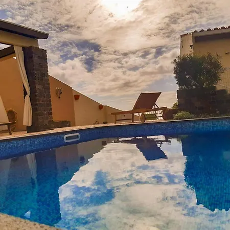 Do Pombal, Swimming Pool Apartment *